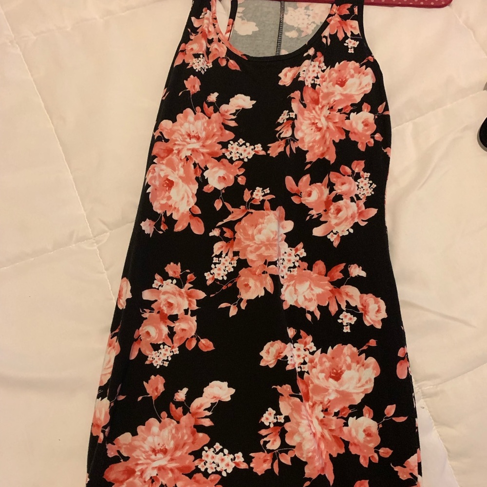 Mini flower dress / never worn before /black /pink